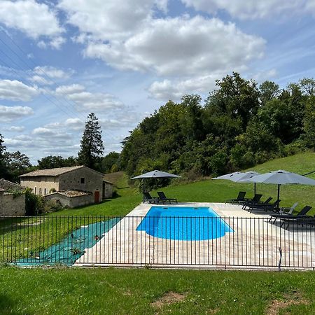 Chateau Des Loups - Les Cypres Echire Kültér fotó